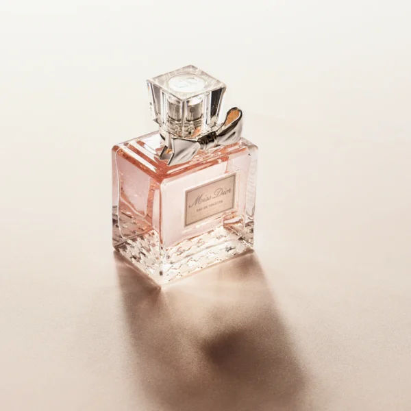 Eau de Parfum — Amber Bloom 50ml — Beauty & Personal Care at Mega Sale